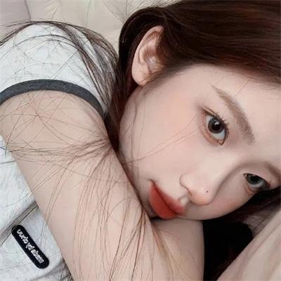 在她们眼中